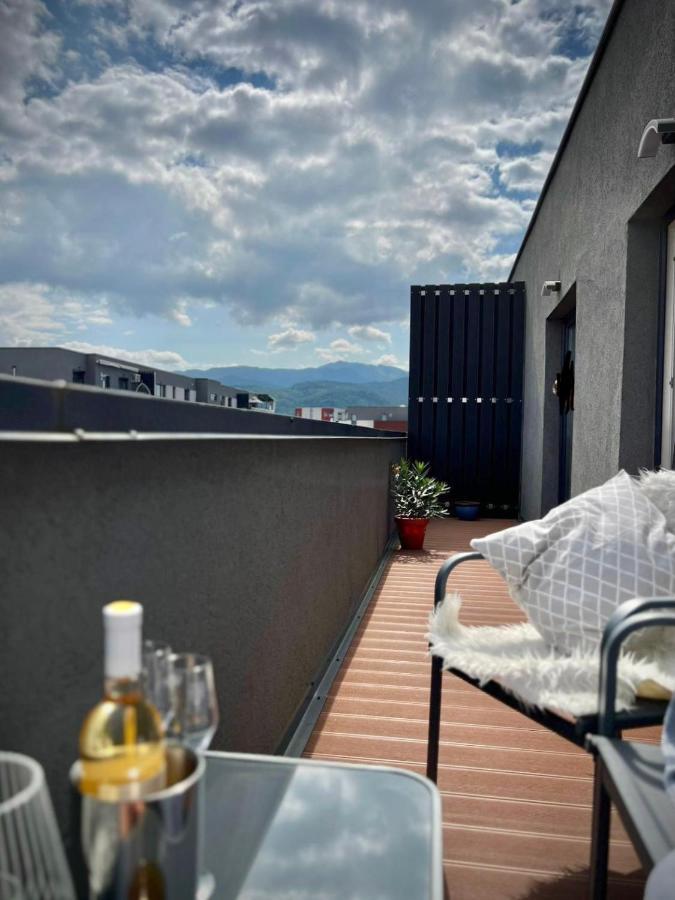 Blue Boho Studios And Apartments Brasov Luaran gambar