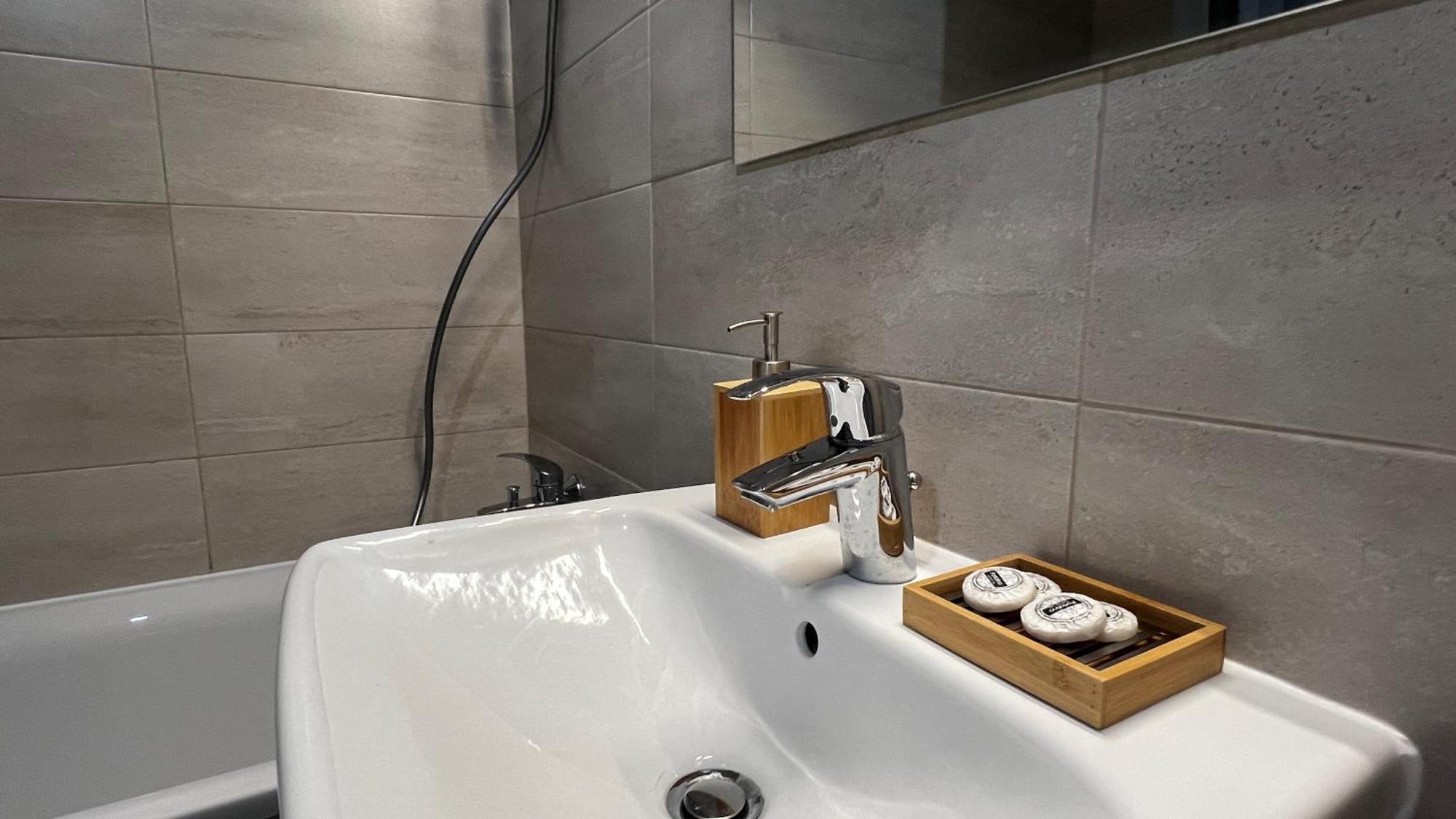 Blue Boho Studios And Apartments Brasov Luaran gambar