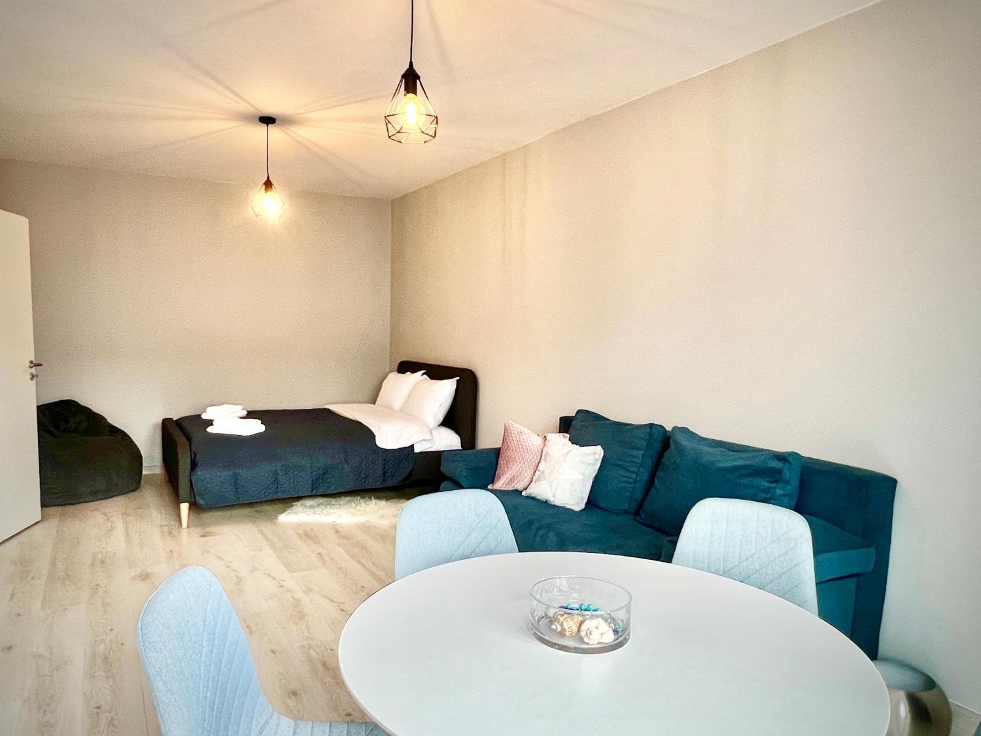 Blue Boho Studios And Apartments Brasov Luaran gambar